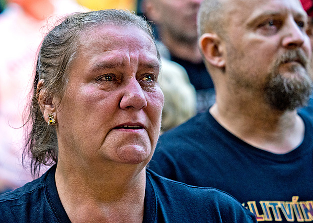 Hlinka ožil díky AI v Kolečkově klipu. A fanoušci Litvínova při premiéře slzeli