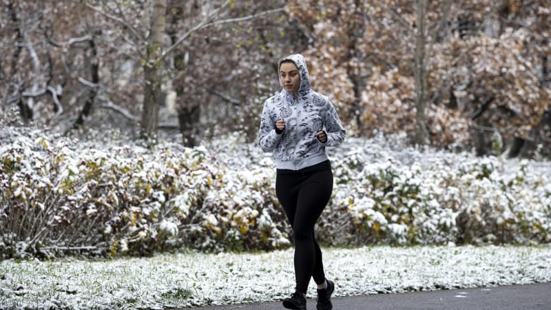 Česko čeká divoký týden: Dorazí sníh i intenzivní deště. Podívejte se na RADAR, jak bude u vás