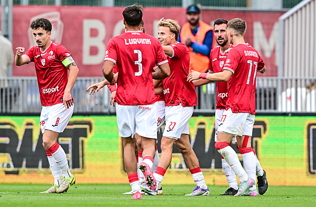 Pardubice - Karviná 2:1, domácí slaví první ligovou výhru, obrat dokonal Tanko