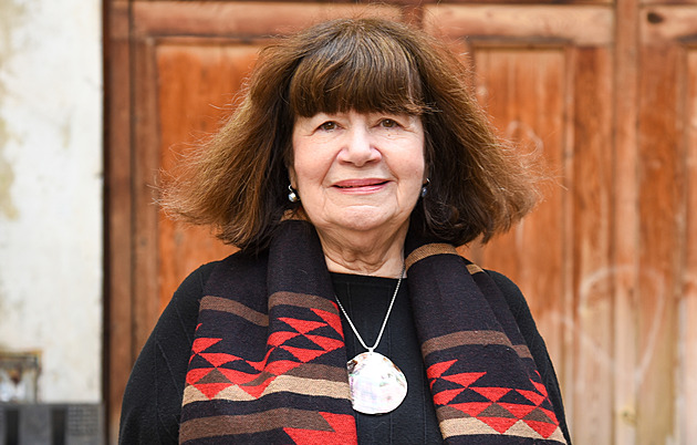 Rodiče v lágru, epilepsie syna i nedávné napadení psem. Uršula Kluková vzpomíná