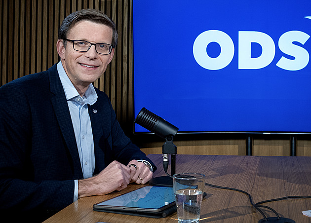 ODS si po dvanácti letech zvolí nového lídra. Soupeři jsou Kupka a Ivan