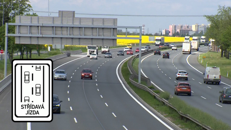Nová netradiční značka na českých dálnicích vyvolává zmatky. Význam neznají řidiči ani zákon