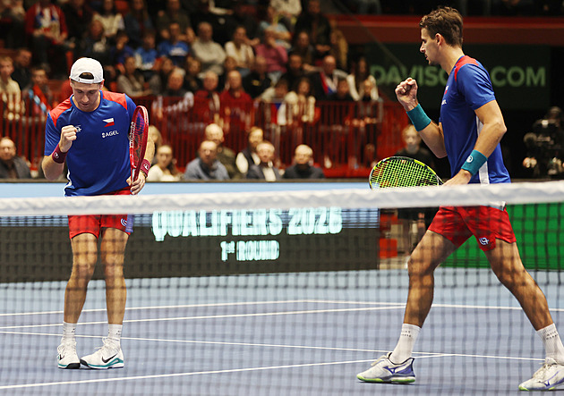 Nouza a Rikl odvrátili mečbol. Češi v Davis Cupu porazili Švédy a vyzvou Američany