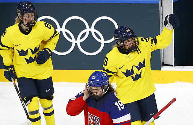 ONLINE: Česko - Švédsko 0:1. Hokejistky se trápí, od vyřazení je dělí poslední třetina