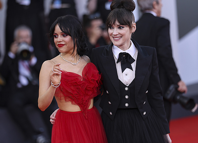 Wednesday 3 přivítá posilu ze seriálu Stranger Things. Tim Burton je nadšený