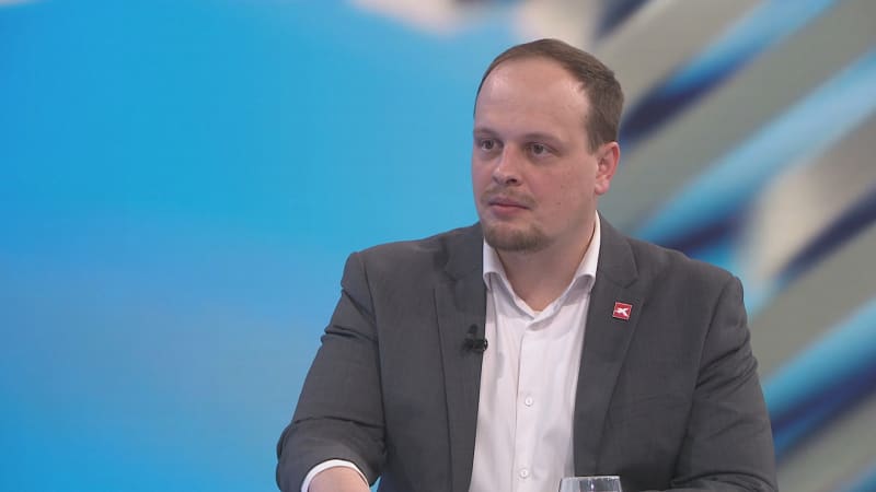 Velikonoce budou letos dražší, říká ekonom. Jak ovlivní naše peněženky konflikt v Íránu?