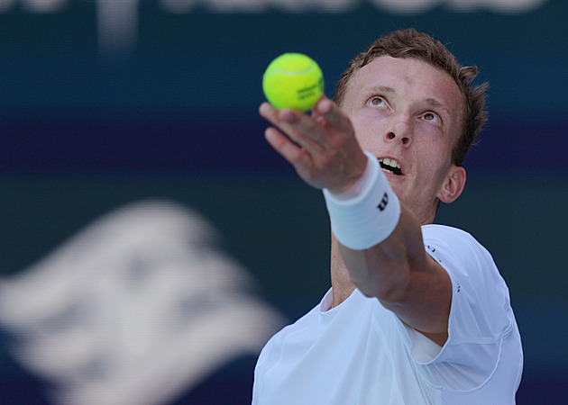 Tenis ONLINE: Lehečka má v Miami namířeno do finále. Vede i ve druhém setu