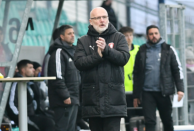 Zkusil Panenku, kouč Bílek ho zpražil. Zato nováčka jednadvacítky z Anglie chválil