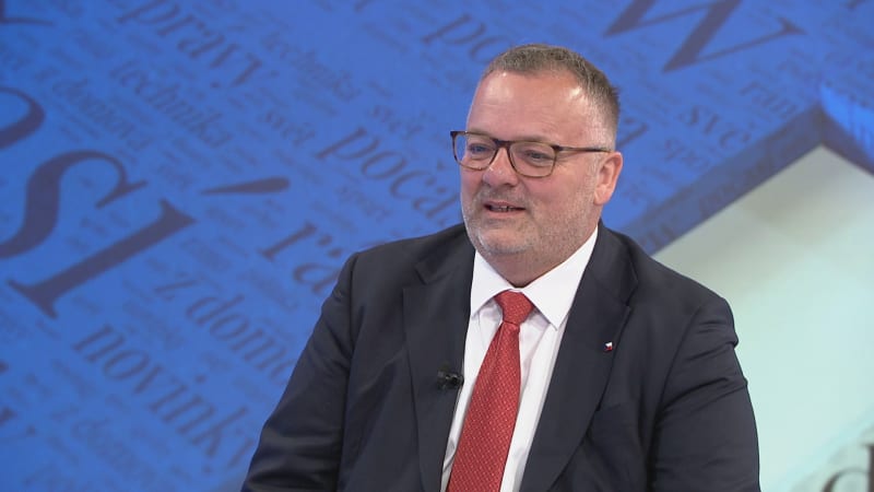 Bednárik: Cena paliv se mě dotýká bytostně. Řekl, které úseky dálnic chce ministerstvo otevřít