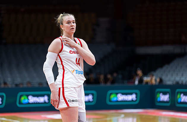Basketbalistka Reisingerová je po operaci kolena. Stihne mistrovství světa?