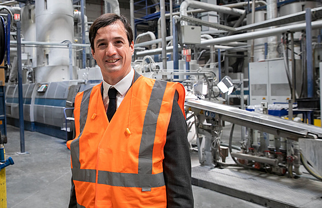 České miliardy chtějí koupí Mariuse Pedersena recyklovat problémoví Francouzi