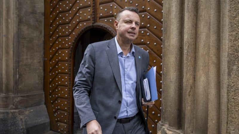 Chceme vysvětlení, vzkazují z ANO Rajchlovi. Ten akci se sankciovaným Rusem hájí vyjednáváním