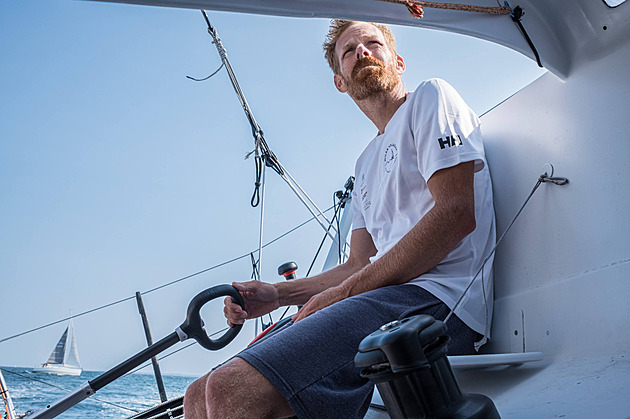 Čech v sólo závodu přes Atlantik: V průlivu La Manche spím deset minut