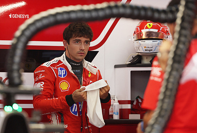 Okruh v Malajsii po letech nejlépe otestovali Verstappen a Leclerc