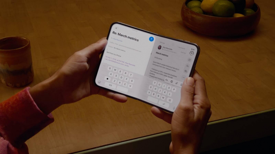 Apple podcenil zájem o iPhone Duo, zákazníkům začal omezovat objednávky